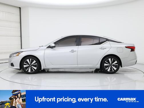 2022 Nissan Altima SV