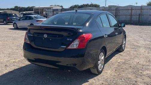 2014 Nissan Versa 1.6 SV