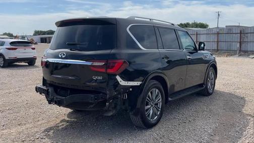 Black Obsidian 2022 INFINITI QX80 Luxe