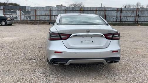 Brilliant Silver Metallic 2023 Nissan Maxima SV Xtronic CVT