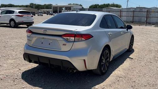 Classic Silver Metallic 2025 Toyota Corolla SE