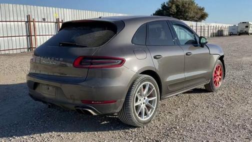 2018 Porsche Macan Turbo