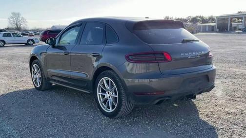 2018 Porsche Macan Turbo