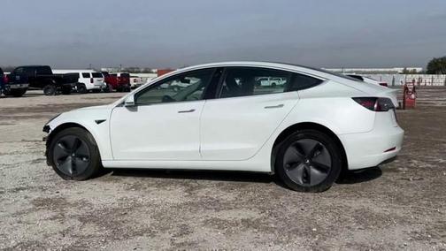 2020 Tesla Model 3 Standard Range