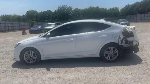 2019 Hyundai ELANTRA SEL