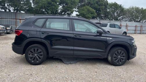 Deep Black Pearl 2024 Volkswagen Taos 1.5T S