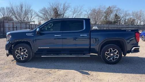 Pacific Blue Metallic 2023 GMC Sierra 1500 SLT