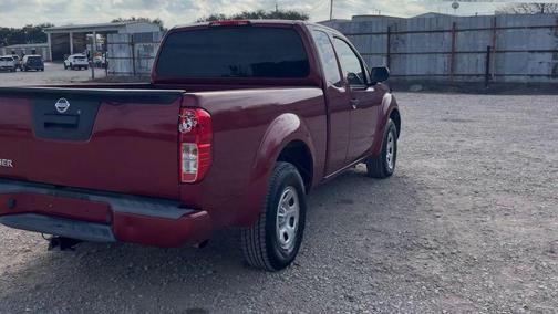 2017 Nissan Frontier S