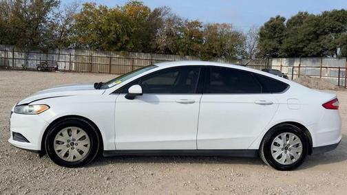 2013 Ford Fusion S