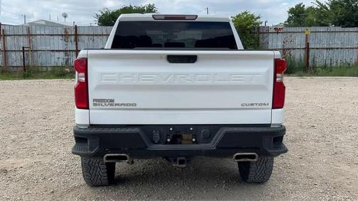 Summit White 2021 Chevrolet Silverado 1500 Custom Trail Boss