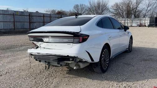 2024 Hyundai SONATA Hybrid SE