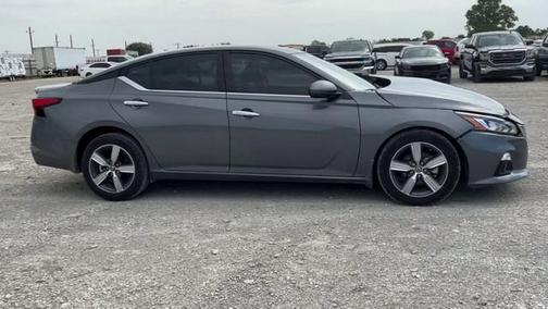 2022 Nissan Altima 2.5 SL