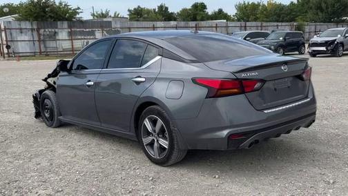 2022 Nissan Altima 2.5 SL