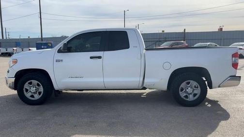 2016 Toyota Tundra SR5