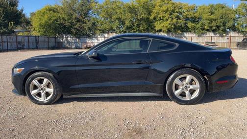 2017 Ford Mustang V6