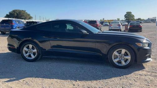 2017 Ford Mustang V6