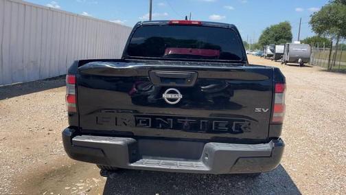 Super Black 2022 Nissan Frontier SV