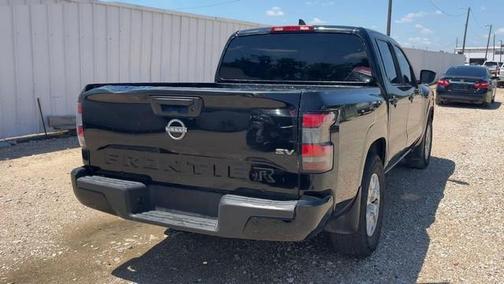 Super Black 2022 Nissan Frontier SV