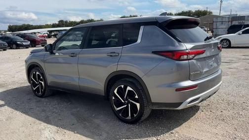 2022 Mitsubishi Outlander