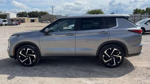 2022 Mitsubishi Outlander