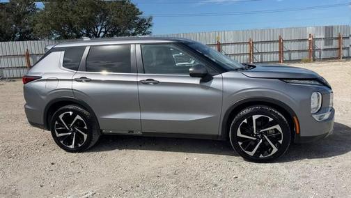 2022 Mitsubishi Outlander