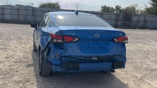 2023 Nissan Versa 1.6 SV