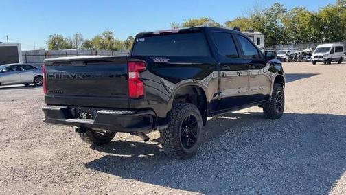 2022 Chevrolet Silverado 1500 Custom Trail Boss