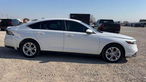 2025 Honda Accord LX 1.5T