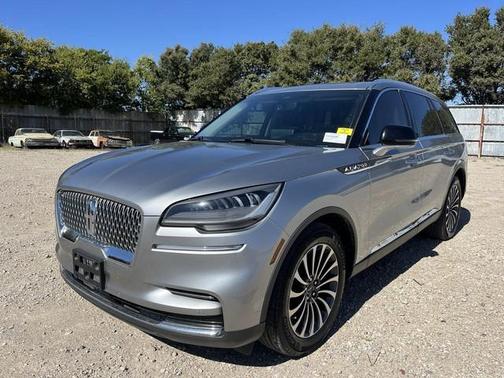 2023 Lincoln Aviator Standard