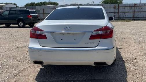 White Satin Pearl 2013 Hyundai Genesis 3.8