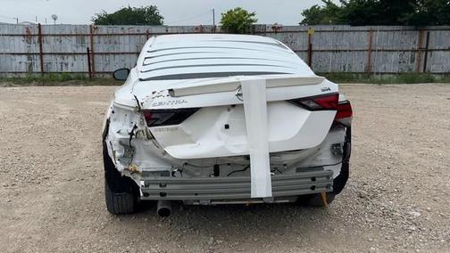 Aspen White Tricoat 2021 Nissan Sentra SR