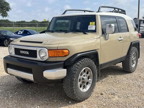 2013 Toyota FJ Cruiser Base