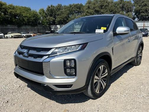 2023 Mitsubishi Outlander Sport SE