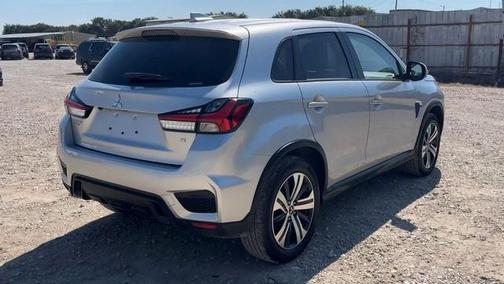 2023 Mitsubishi Outlander Sport SE
