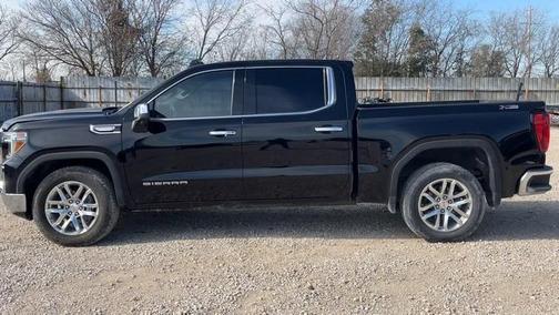 2022 GMC Sierra 1500 SLT