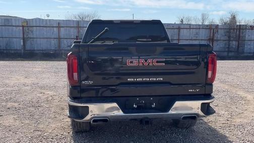 2022 GMC Sierra 1500 SLT