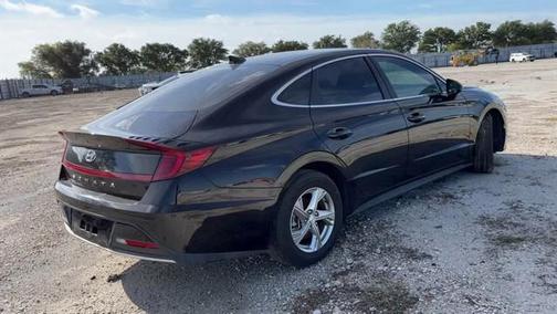 2021 Hyundai SONATA SE