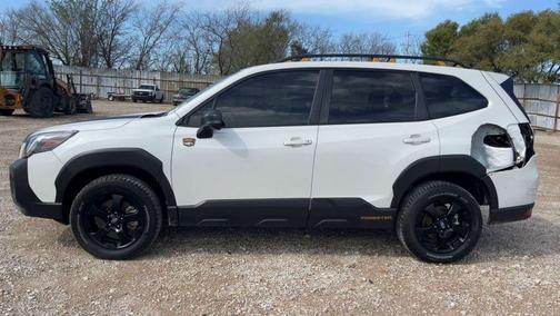 Crystal White Pearl 2024 Subaru Forester Wilderness