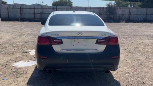 2019 INFINITI Q70 3.7 LUXE