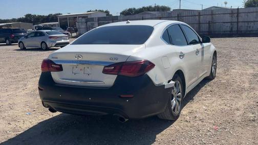 2019 INFINITI Q70 3.7 LUXE