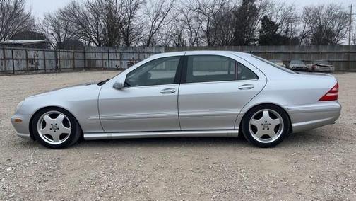 2001 Mercedes-Benz S-Class 