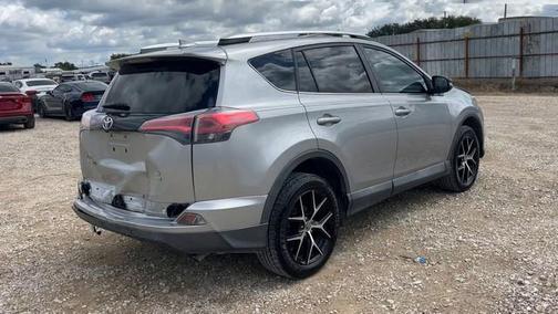 2016 Toyota RAV4 SE