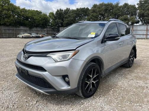 2016 Toyota RAV4 SE