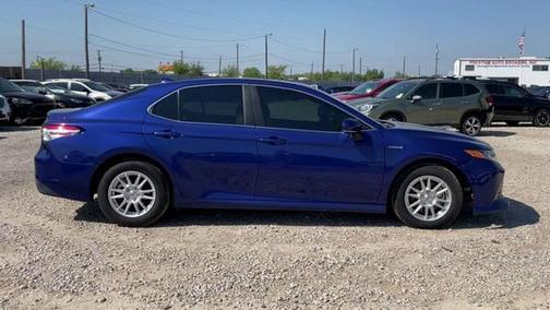 2018 Toyota Camry Hybrid LE