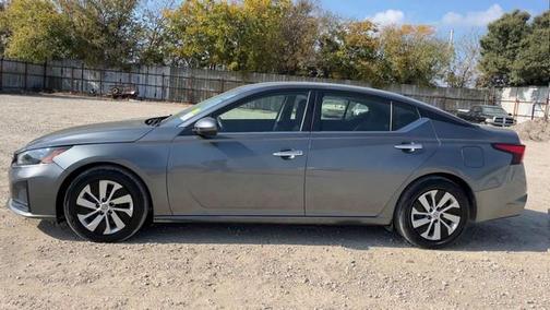 2023 Nissan Altima S FWD