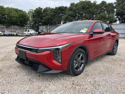 Currant Red 2025 Kia K4 LXS