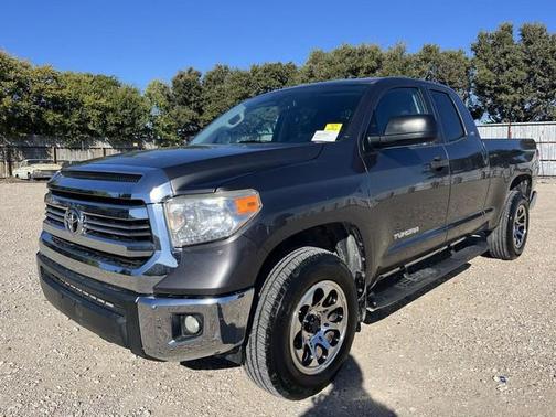 2017 Toyota Tundra SR5