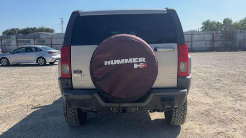 2006 Hummer H3 Base