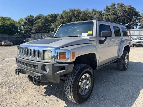 2006 Hummer H3 Base