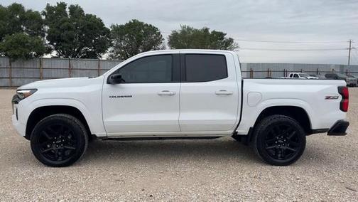 Summit White 2025 Chevrolet Colorado Z71